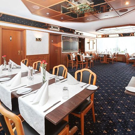 Hotel Restaurant New Neuenhof ヴッパータール エクステリア 写真