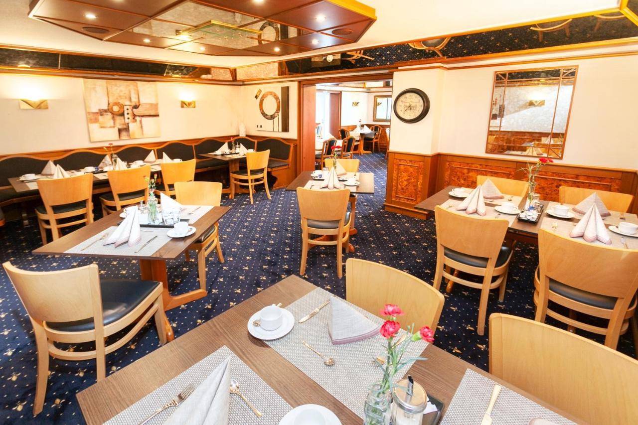 Hotel Restaurant New Neuenhof ヴッパータール エクステリア 写真